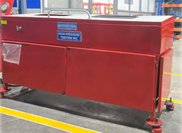 Air Under Water & Dry Testing Facility